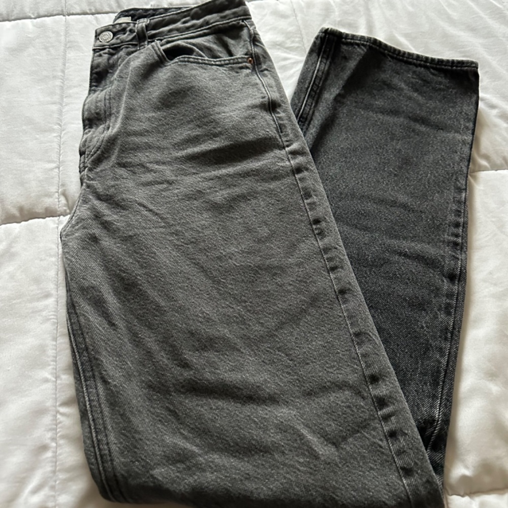 Jeans - Picture 3 of 3